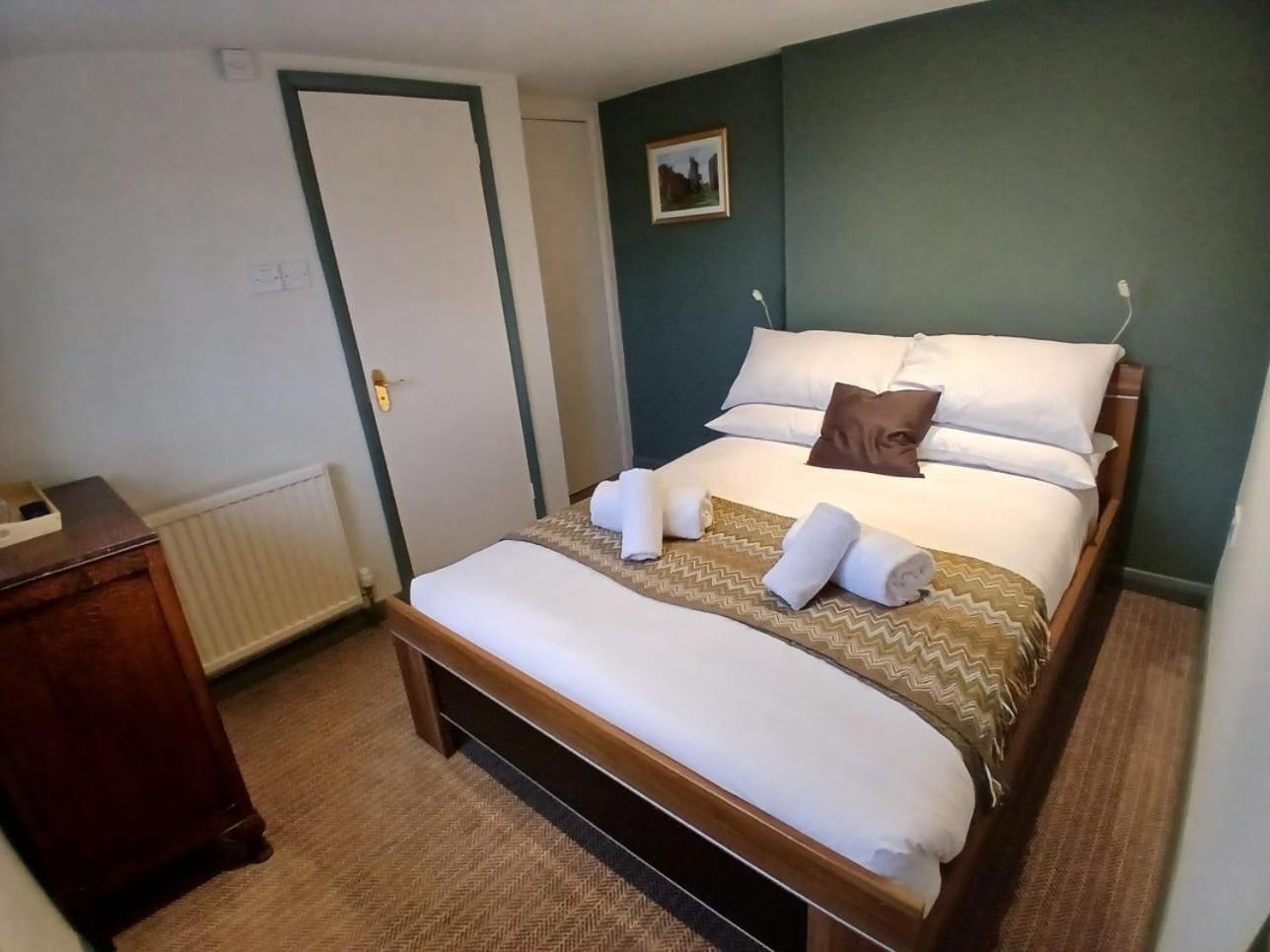 The Whod A Thought It Bed and Breakfast Glastonbury Exteriör bild