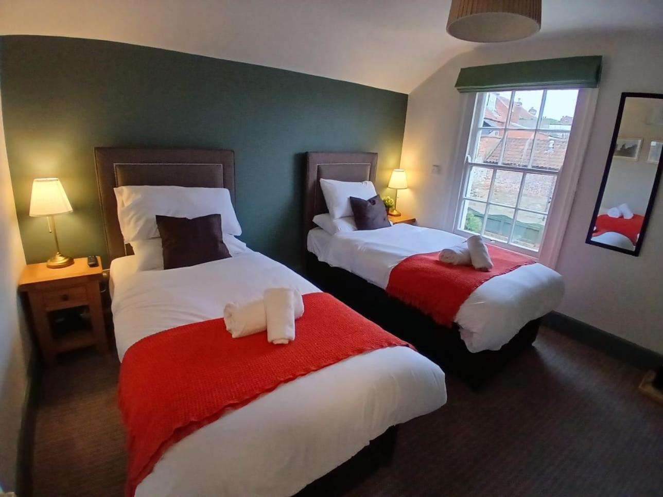 The Whod A Thought It Bed and Breakfast Glastonbury Exteriör bild